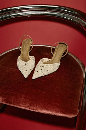 Туфли Zara EMBROIDERED SLINGBACK HEELS
