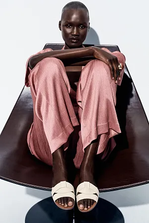 Сандали Zara FLAT LEATHER